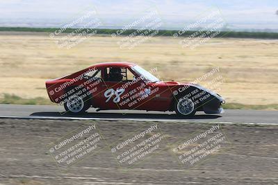 media/Jun-01-2024-CalClub SCCA (Sat) [[0aa0dc4a91]]/Group 5/Race/